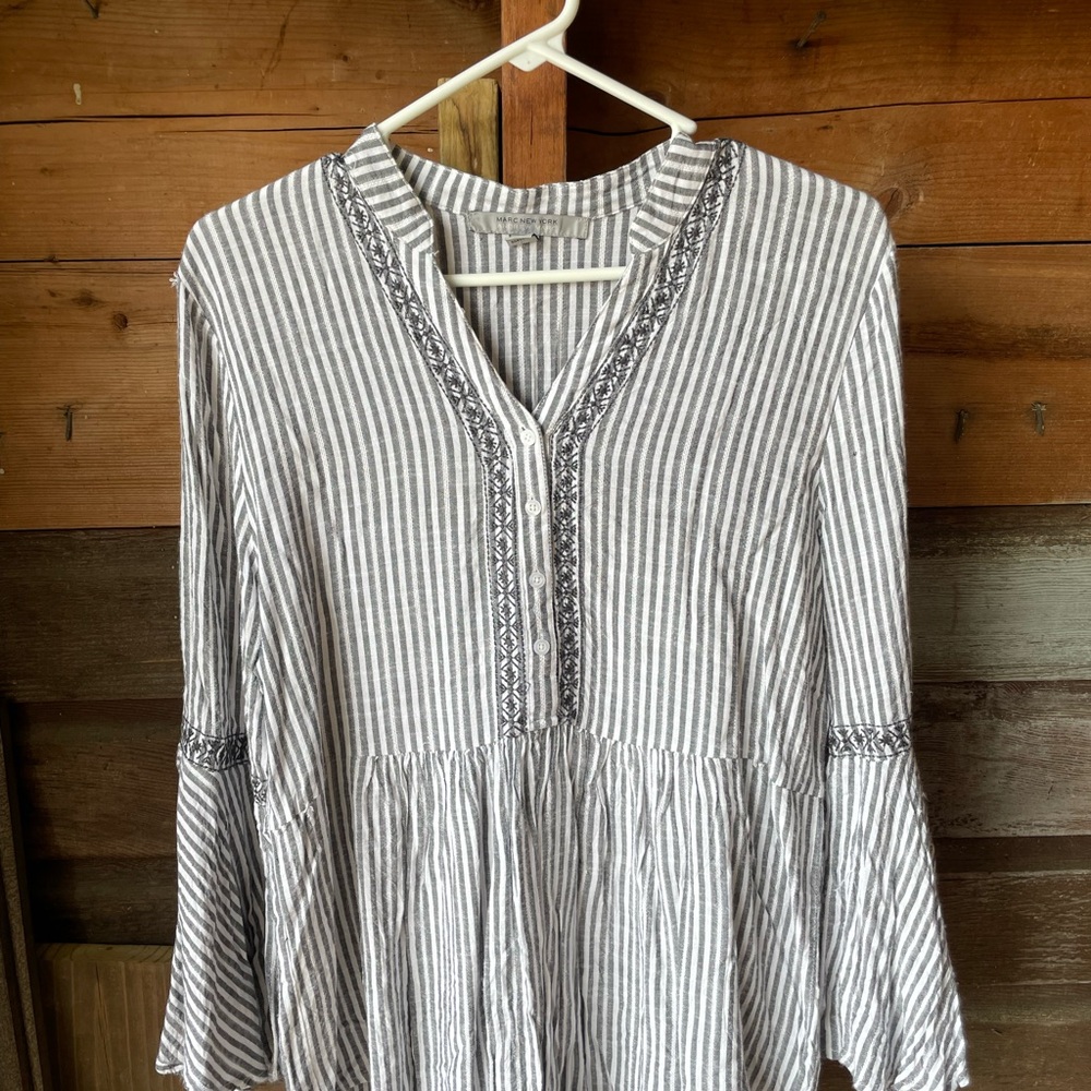 Marc New York Gray and White Relaxed Tunic